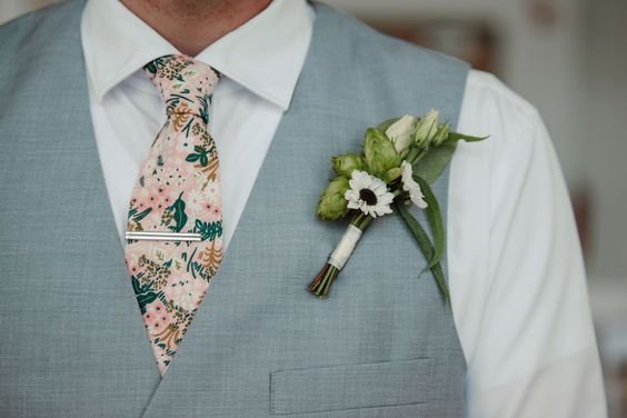 boutonniere