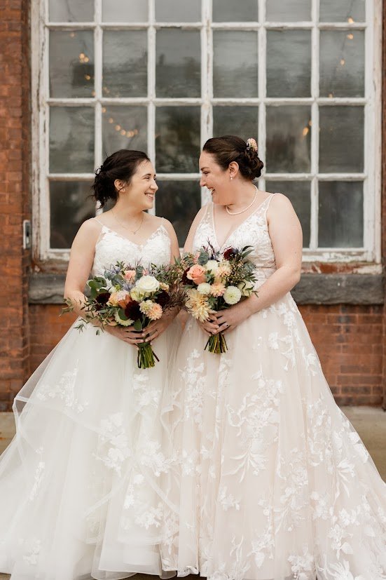 Photo by <a href=https://leahfreemanphotography.com/> Leah Freeman Photography </a> at <a href=https://www.boylstonrooms.com/>The Boylston Rooms</a>, Easthampton, Massachusetts.